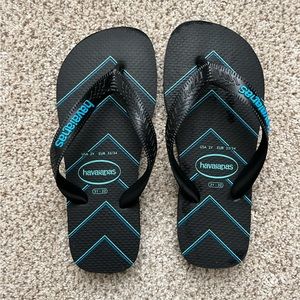 Havaianas size 2 kids flip flops